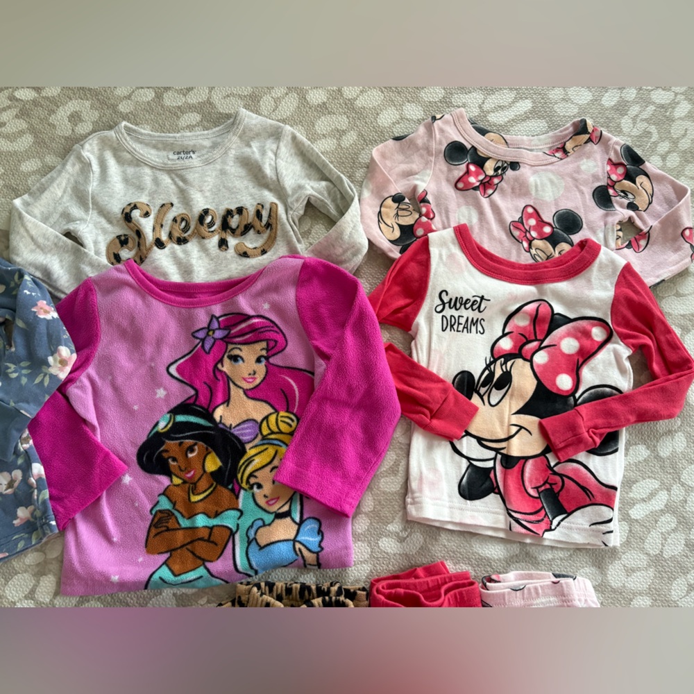 2T girls pajama bundle - Picture 3 of 5